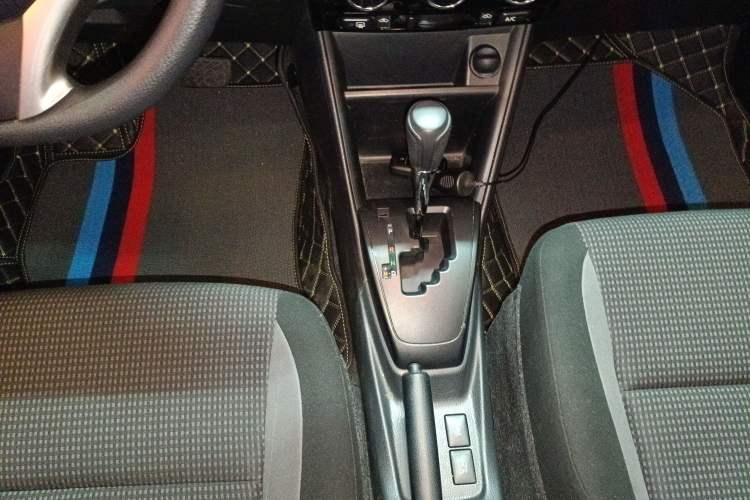 Used Toyota Vios 2022 1.5L 20th Anniversary Edition Gear Lever