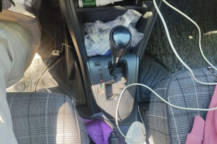 Used Toyota Vios 2022 1.5L CVT Active Drive CARE Edition Gear Lever