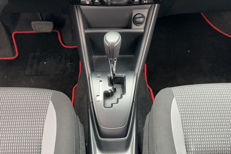 Used Toyota Vios 2022 1.5L 20th Anniversary Edition Gear Lever