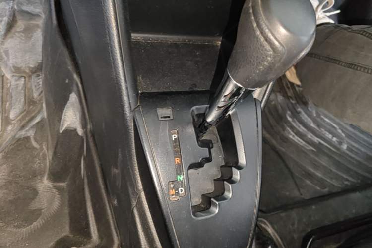 Used Toyota Vios 2022 1.5L 20th Anniversary Edition Gear Lever