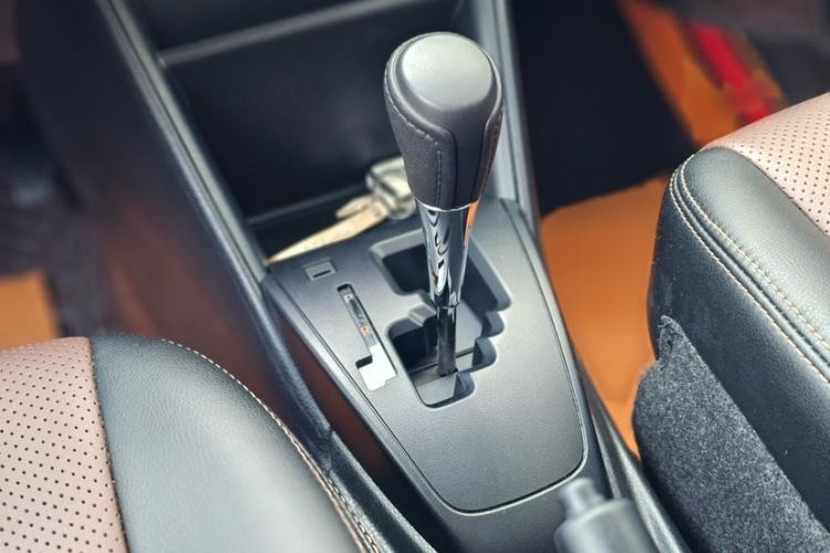 Used Toyota Vios 2022 1.5L 20th Anniversary Edition Gear Lever