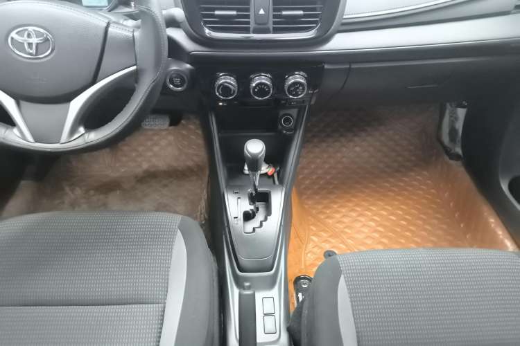 Used Toyota Vios 2022 1.5L 20th Anniversary Edition Gear Lever
