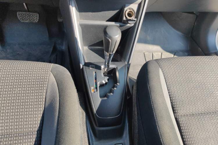 Used Toyota Vios 2022 1.5L 20th Anniversary Edition Gear Lever