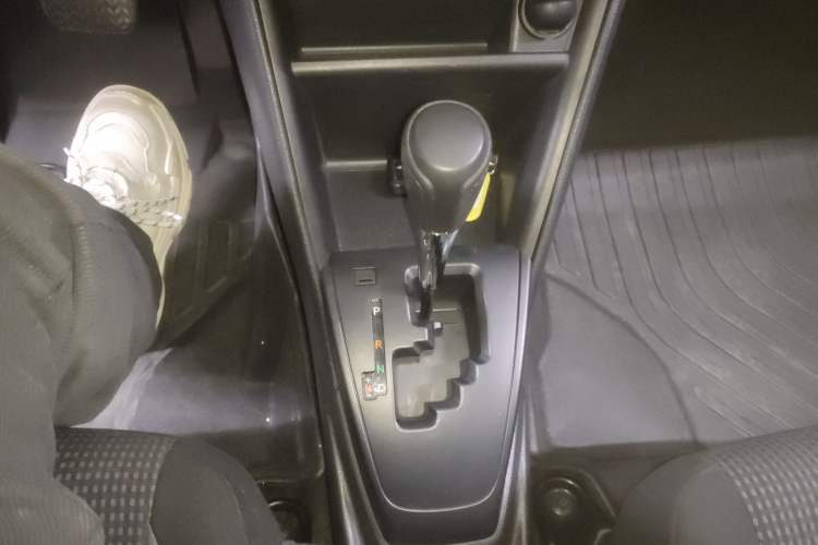 Used Toyota Vios 2022 1.5L 20th Anniversary Edition Gear Lever