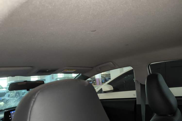 Used Toyota Vios 2022 1.5L 20th Anniversary Edition Headliner