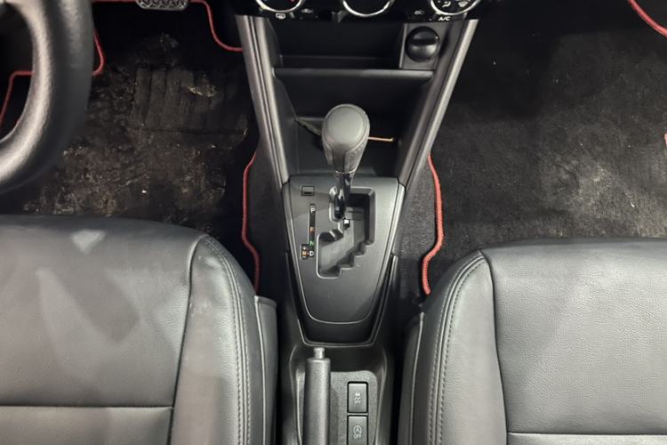 Used Toyota Vios 2022 1.5L 20th Anniversary Edition Interior 4
