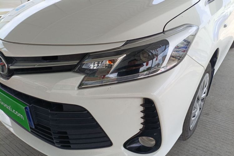 Used Toyota Vios 2022 1.5L 20th Anniversary Edition Interior 4