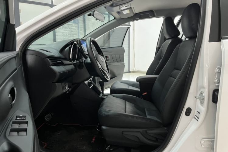 Used Toyota Vios 2022 1.5L 20th Anniversary Edition Interior 5