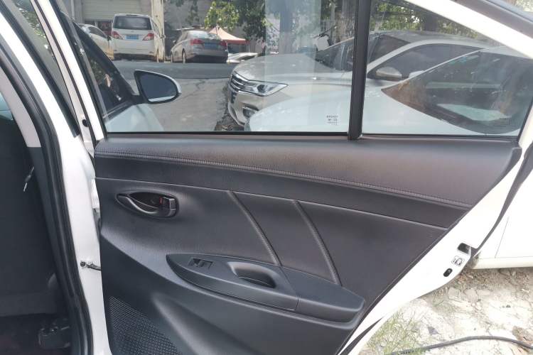 Used Toyota Vios 2022 1.5L 20th Anniversary Edition Interior 6