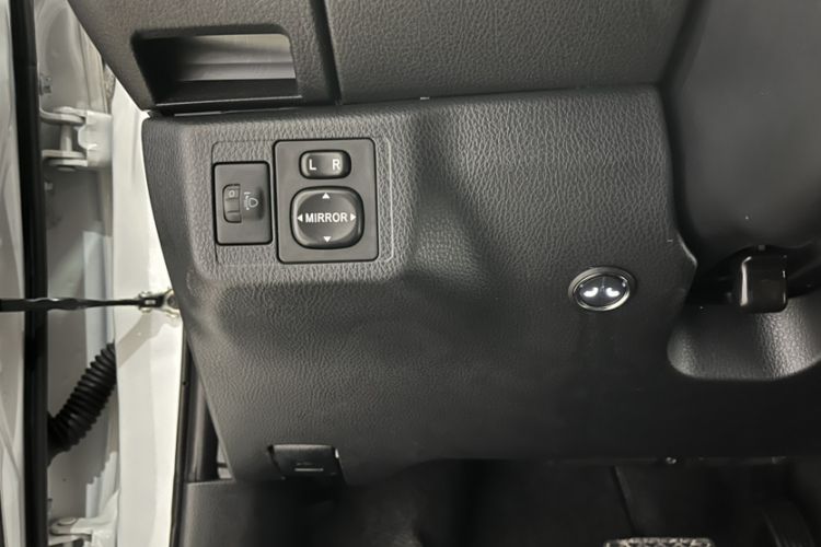 Used Toyota Vios 2022 1.5L 20th Anniversary Edition Interior 8