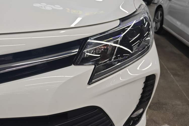 Used Toyota Vios 2022 1.5L 20th Anniversary Edition Left Front Headlight