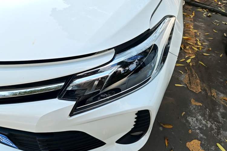 Used Toyota Vios 2022 1.5L 20th Anniversary Edition Left Front Headlight
