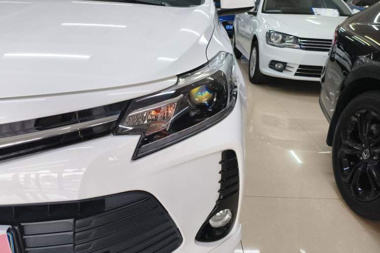Used Toyota Vios 2022 1.5L 20th Anniversary Edition Left Front Headlight