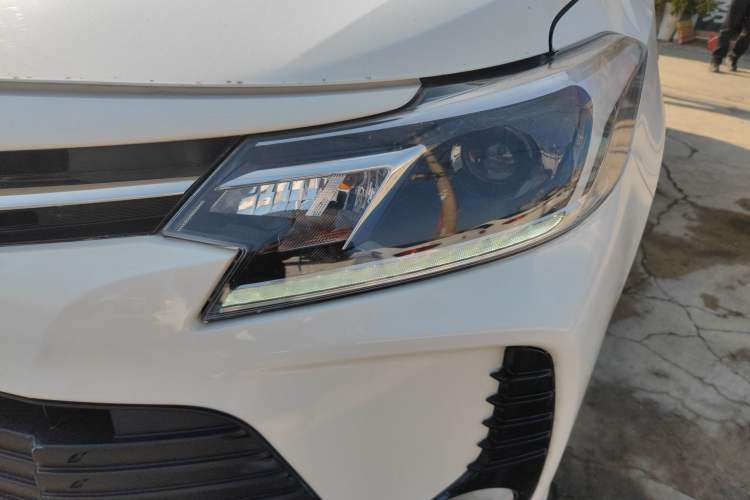 Used Toyota Vios 2022 1.5L 20th Anniversary Edition Left Front Headlight