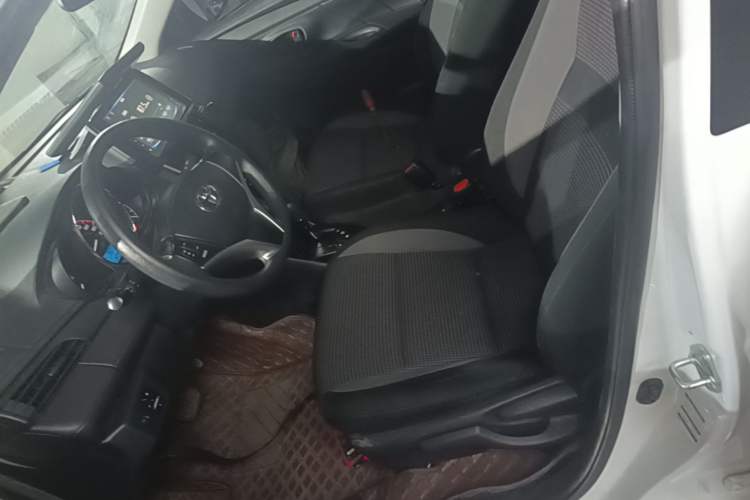 Used Toyota Vios 2022 1.5L 20th Anniversary Edition Left Front Seat