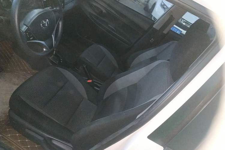 Used Toyota Vios 2022 1.5L 20th Anniversary Edition Left Front Seat