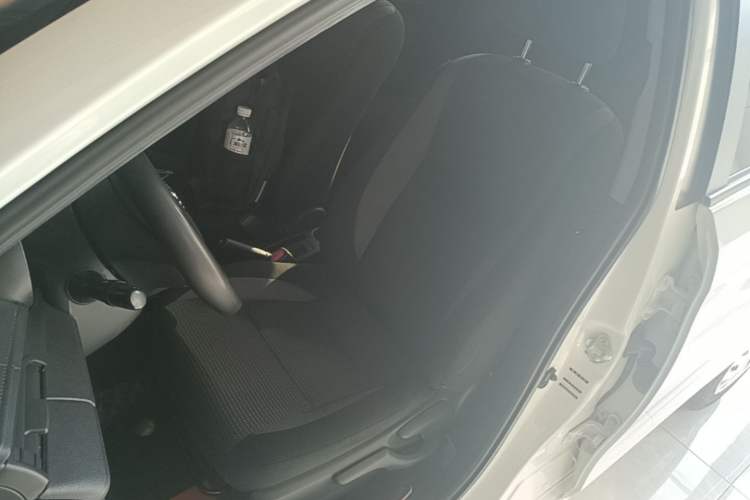 Used Toyota Vios 2022 1.5L 20th Anniversary Edition Left Front Seat