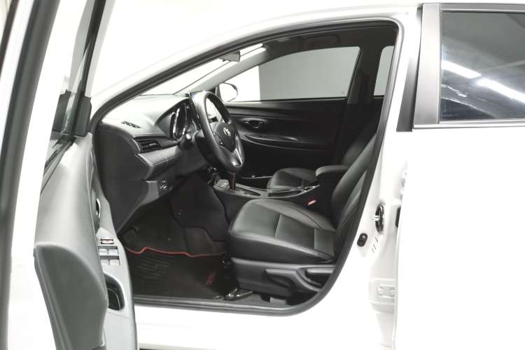 Used Toyota Vios 2022 1.5L 20th Anniversary Edition Left Front Seat