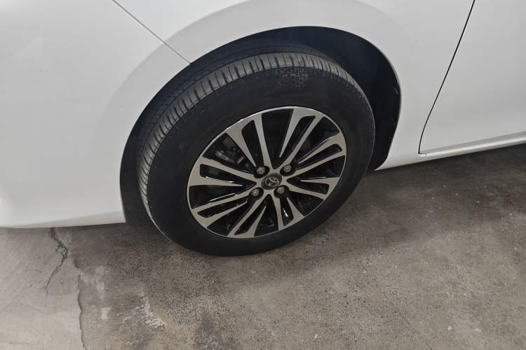 Used Toyota Vios 2022 1.5L 20th Anniversary Edition Left Front Wheel Hub