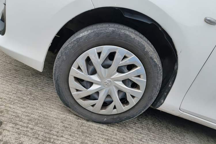 Used Toyota Vios 2022 1.5L 20th Anniversary Edition Left Front Wheel Hub