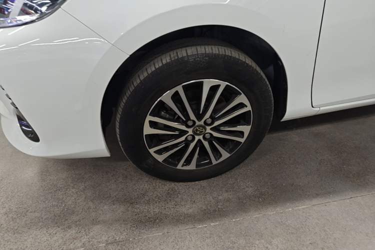 Used Toyota Vios 2022 1.5L 20th Anniversary Edition Left Front Wheel Hub