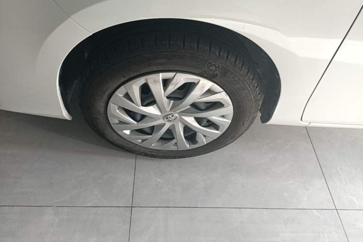 Used Toyota Vios 2022 1.5L 20th Anniversary Edition Left Front Wheel Hub