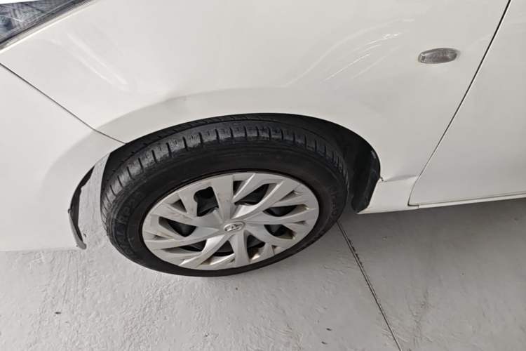 Used Toyota Vios 2022 1.5L 20th Anniversary Edition Left Front Wheel Hub