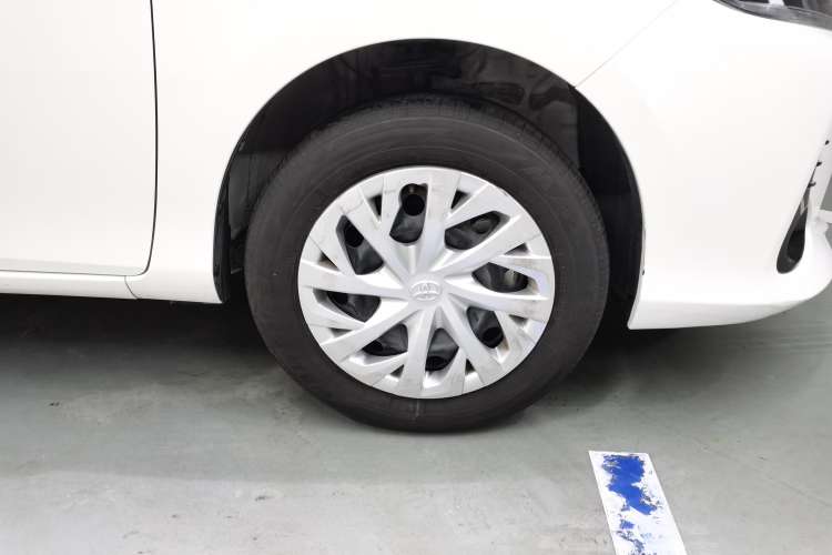 Used Toyota Vios 2022 1.5L 20th Anniversary Edition Left Front Wheel Hub