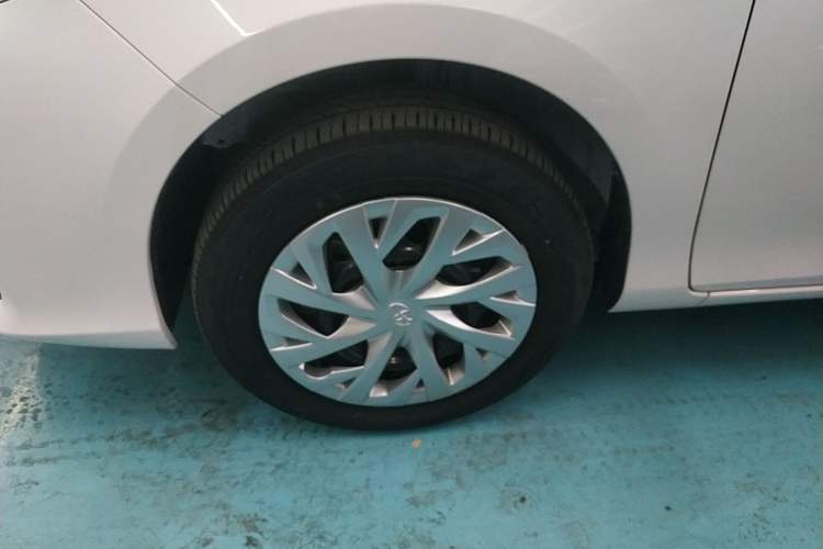 Used Toyota Vios 2022 1.5L 20th Anniversary Edition Left Front Wheel Hub
