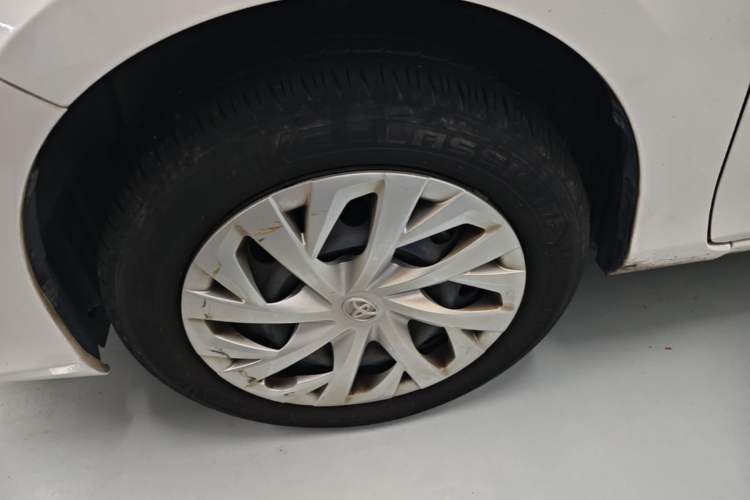 Used Toyota Vios 2022 1.5L 20th Anniversary Edition Left Front Wheel Hub