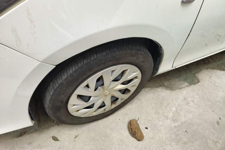 Used Toyota Vios 2022 1.5L 20th Anniversary Edition Left Front Wheel Hub