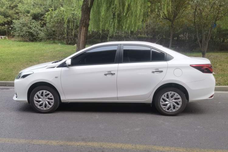 Used Toyota Vios 2022 1.5L 20th Anniversary Edition Left Side