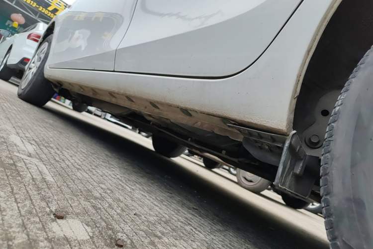 Used Toyota Vios 2022 1.5L 20th Anniversary Edition Left Side Sill