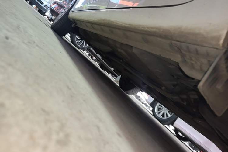 Used Toyota Vios 2022 1.5L 20th Anniversary Edition Left Side Sill