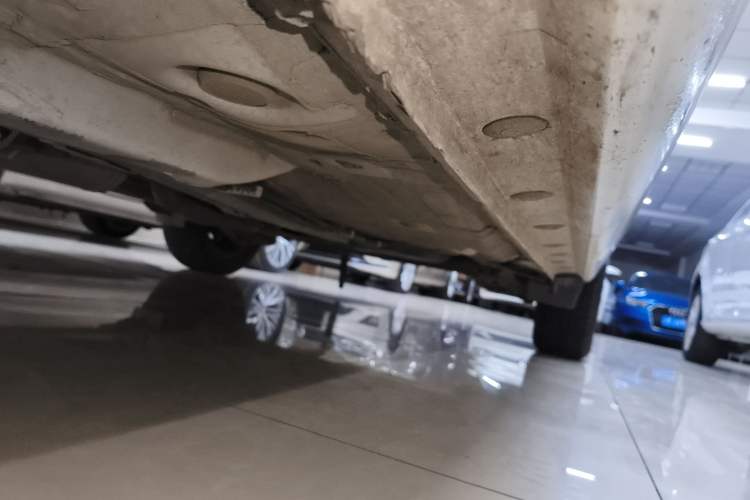 Used Toyota Vios 2022 1.5L 20th Anniversary Edition Left Side Sill