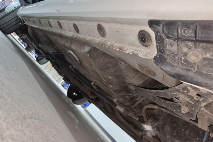 Used Toyota Vios 2022 1.5L 20th Anniversary Edition Left Side Sill