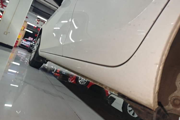 Used Toyota Vios 2022 1.5L 20th Anniversary Edition Left Side Sill