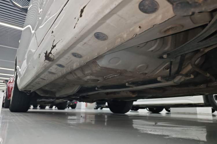Used Toyota Vios 2022 1.5L 20th Anniversary Edition Left Side Sill