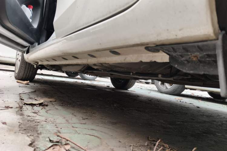 Used Toyota Vios 2022 1.5L 20th Anniversary Edition Left Side Sill
