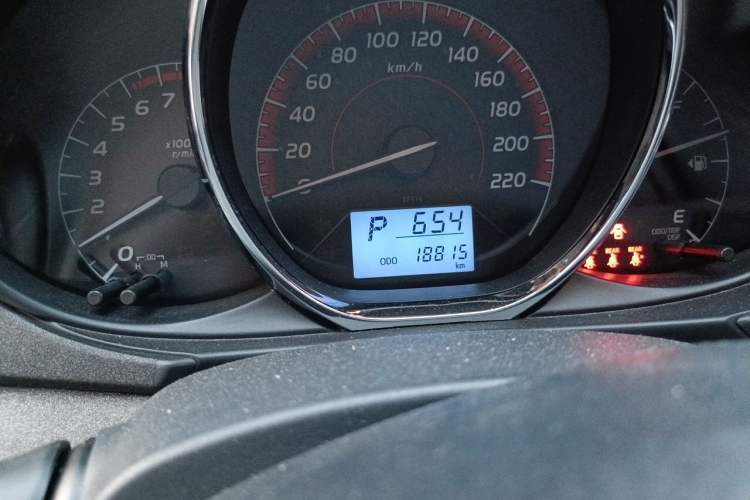 Used Toyota Vios 2022 1.5L 20th Anniversary Edition Odometer Close Up