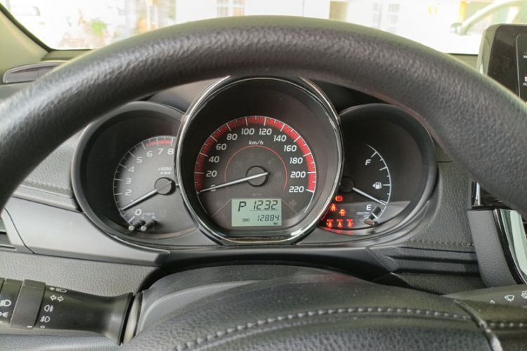 Used Toyota Vios 2022 1.5L 20th Anniversary Edition Odometer Close Up