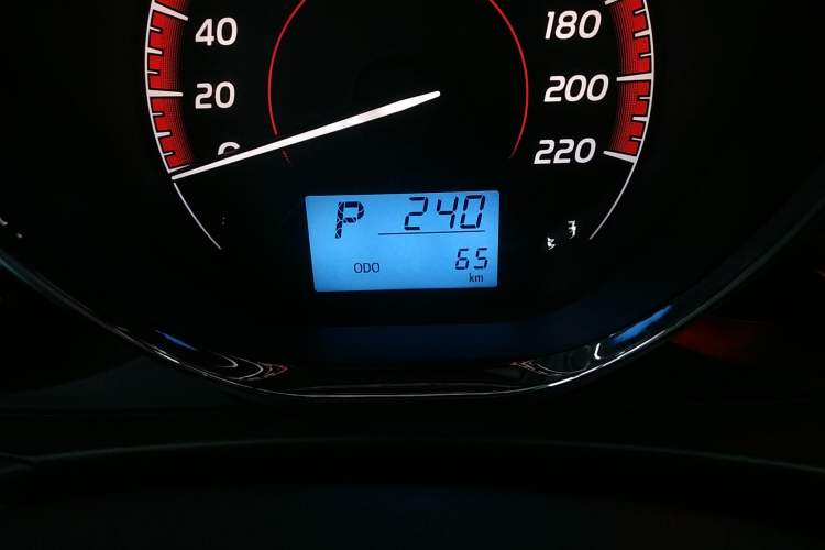 Used Toyota Vios 2022 1.5L 20th Anniversary Edition Odometer Close Up