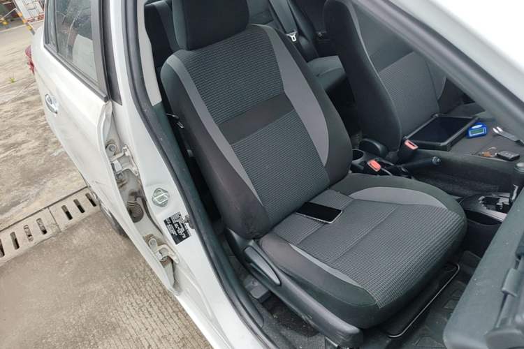 Used Toyota Vios 2022 1.5L 20th Anniversary Edition Right Front Seat