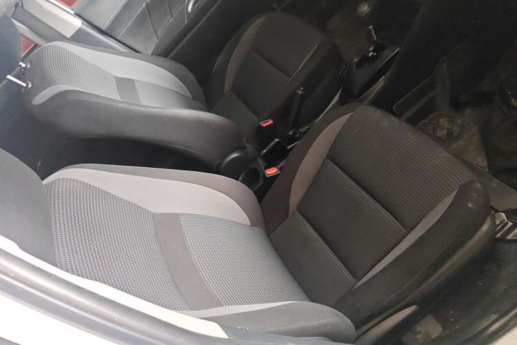 Used Toyota Vios 2022 1.5L 20th Anniversary Edition Right Front Seat