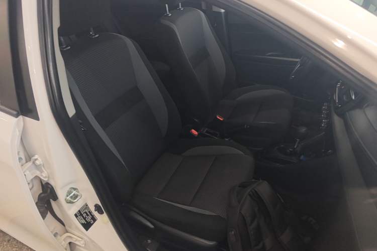 Used Toyota Vios 2022 1.5L 20th Anniversary Edition Right Front Seat