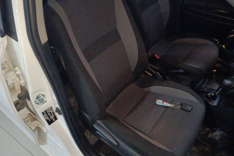 Used Toyota Vios 2022 1.5L 20th Anniversary Edition Right Front Seat