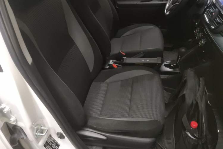 Used Toyota Vios 2022 1.5L 20th Anniversary Edition Right Front Seat