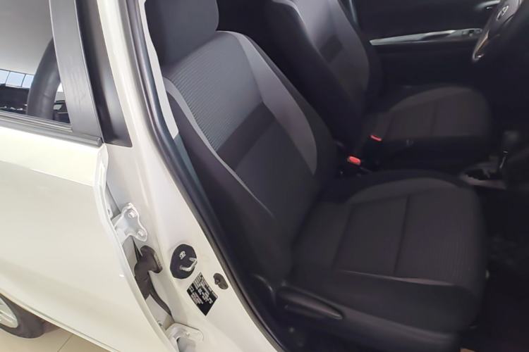 Used Toyota Vios 2022 1.5L 20th Anniversary Edition Right Front Seat