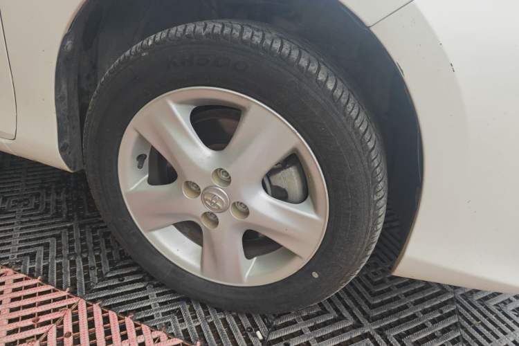 Used Toyota Vios 2022 1.5L 20th Anniversary Edition Right Front Wheel Hub