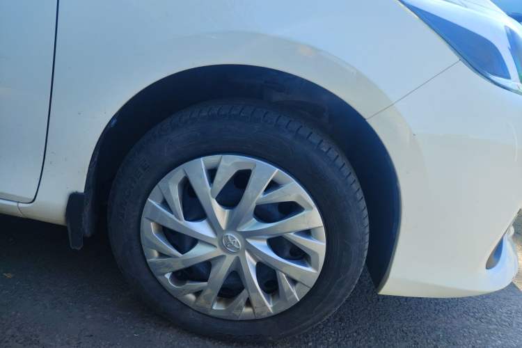 Used Toyota Vios 2022 1.5L CVT Active Drive CARE Edition Right Front Wheel Hub